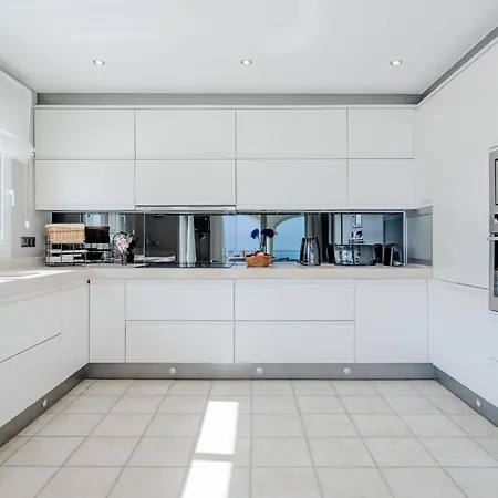 Tintorera Mar Azul By Interhome Jávea